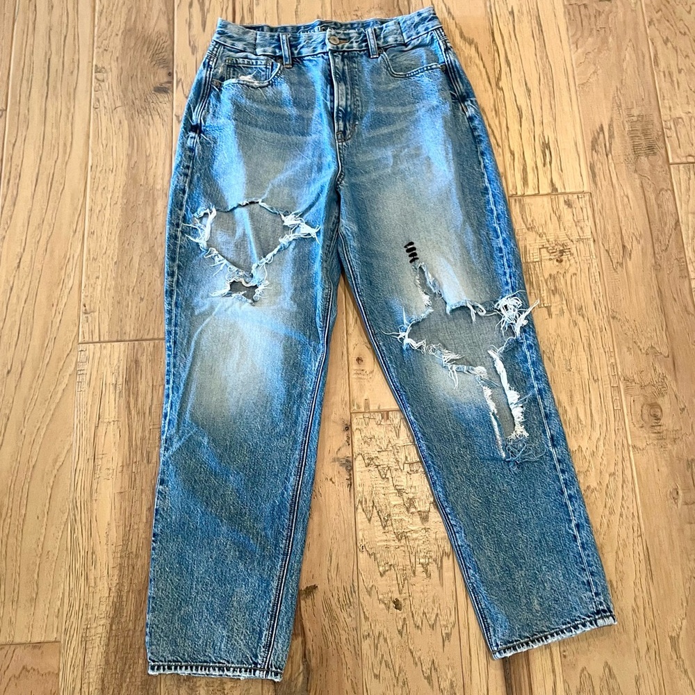 American Eagle Heavily Distressed Light Blue Curvy Mom Jeans, size 8